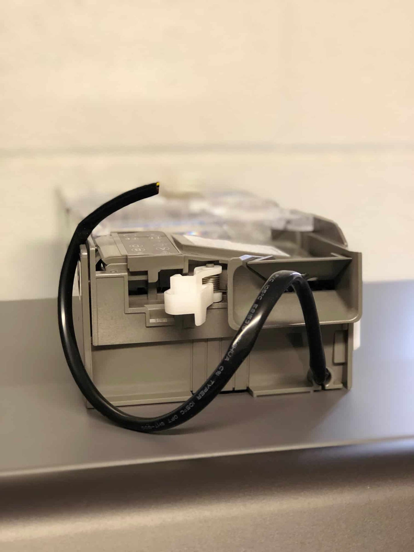 Conlux MCM5-4 Coin Mechanism for a Vending Machine